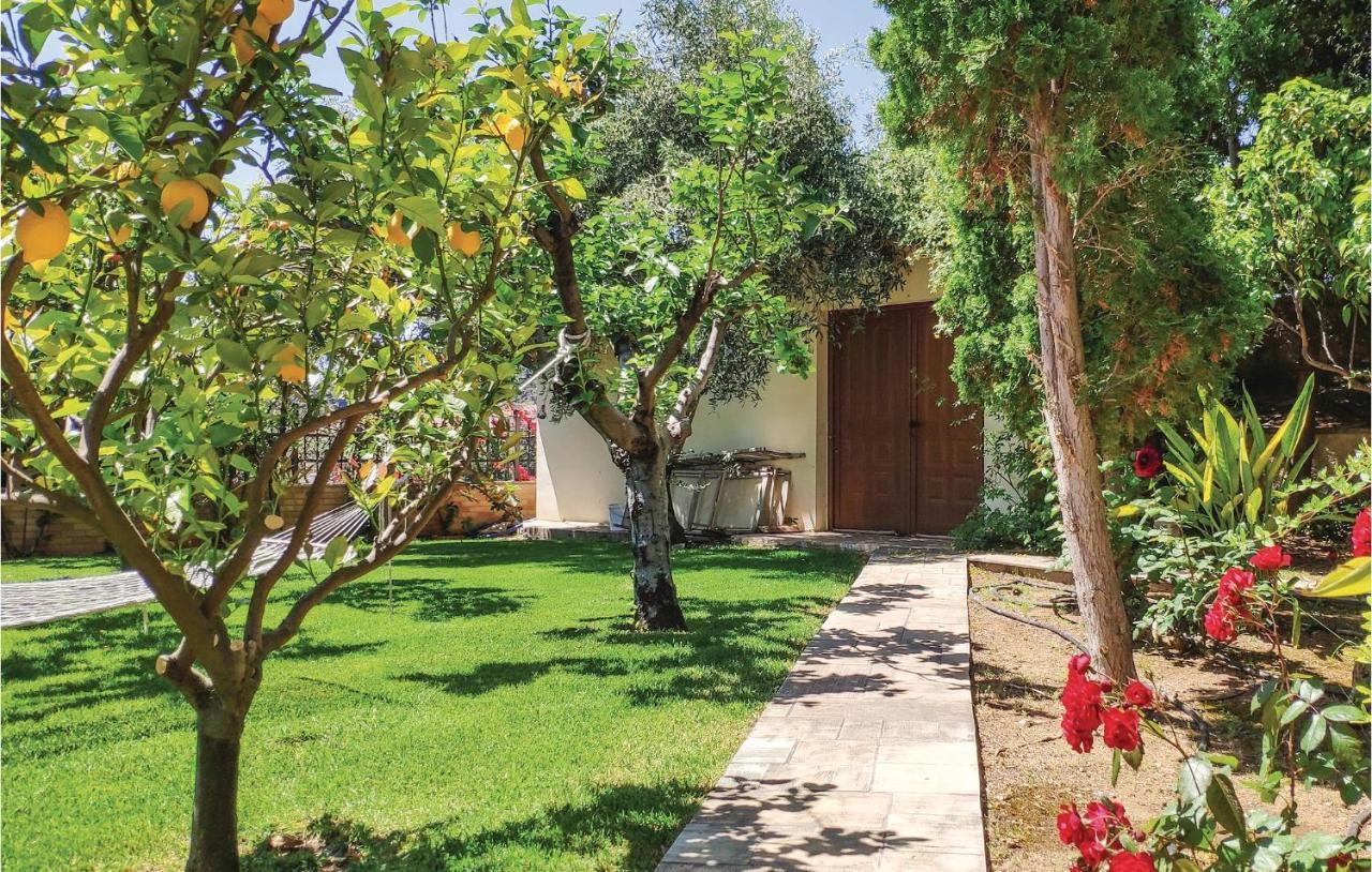 Lovely Home In Kiato With Wifi Bagian luar foto
